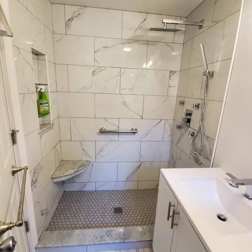 Plymouth-Home-LLC-9560c116-9a81-4354-90eb-a151af8b6424-our-work-showers-img2