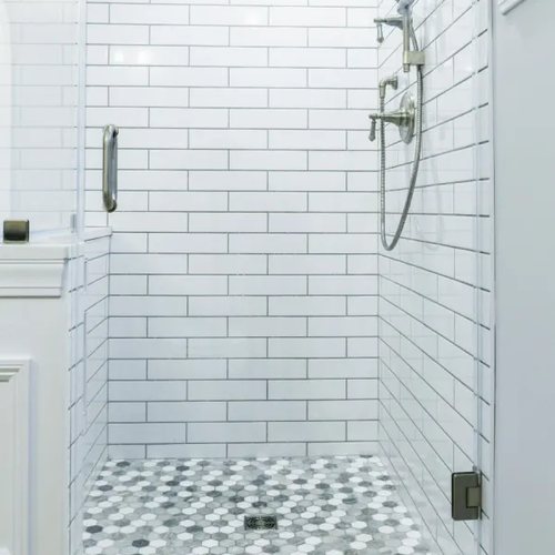 Plymouth-Home-LLC-9560c116-9a81-4354-90eb-a151af8b6424-our-work-showers-img5